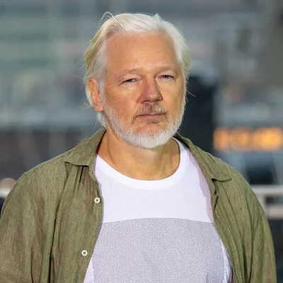 Julian Assange, Related people