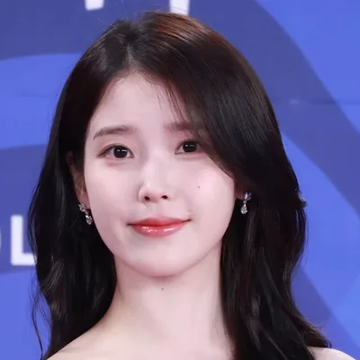 IU