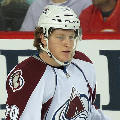Nathan MacKinnon